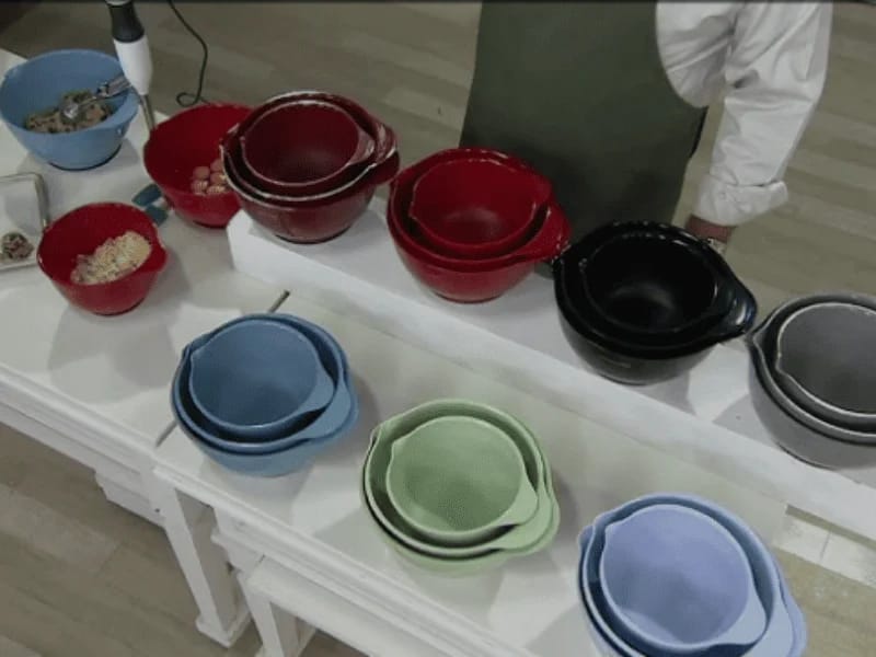 These Ceramic Mixing Bowls are basic home tools for beautiful kitchens